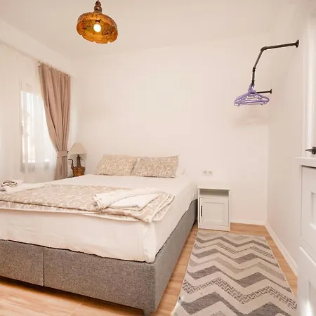 Hotell House