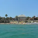Hotel House Side