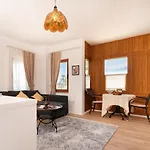 Hotel House Side